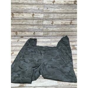 Zyia Active Women’s‎ Camo Pants Size Medium Missing waistband string